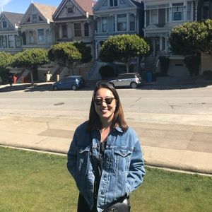 Meet your Posher, Suji